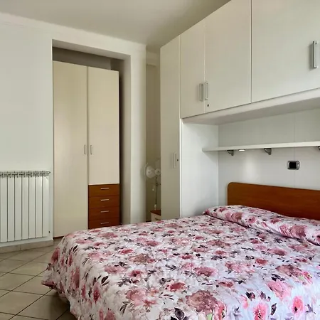 Appartemento Sul Lungomare By Tempovacanza Marina dʼAndora